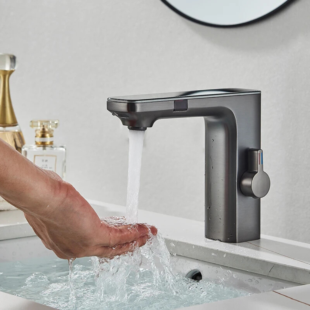 Smart Sensor Touchless Basin Faucet with Digital Display